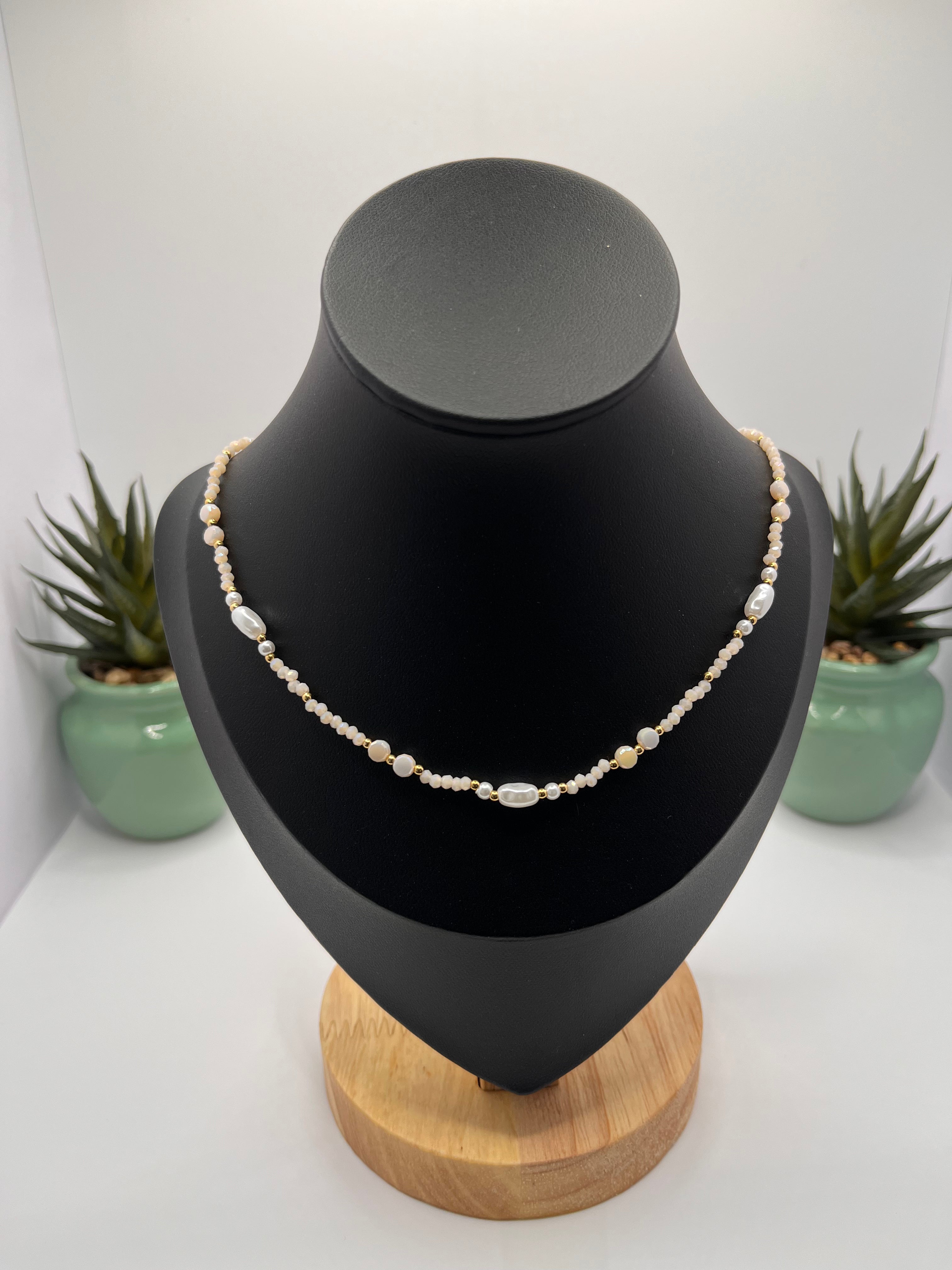 Collier perles et cristaux en acier inoxydable